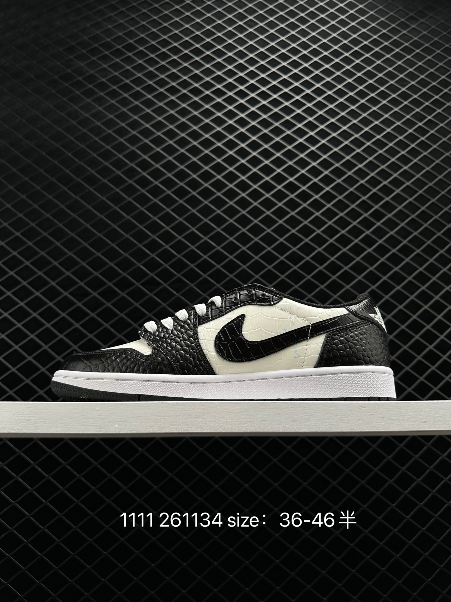 Travis Scott x Fragment x Air Jordan 1 Low“Military Blue”